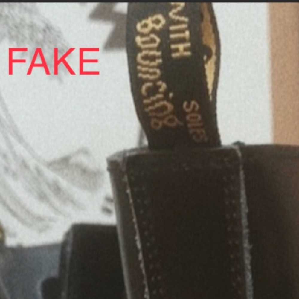 Dr Martens Samples of fake vs real JADON/OAF BOOT - Picture 9 of 16